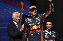 lol战绩查询-红牛车队横扫哈斯车队，汉密尔顿扛起全队